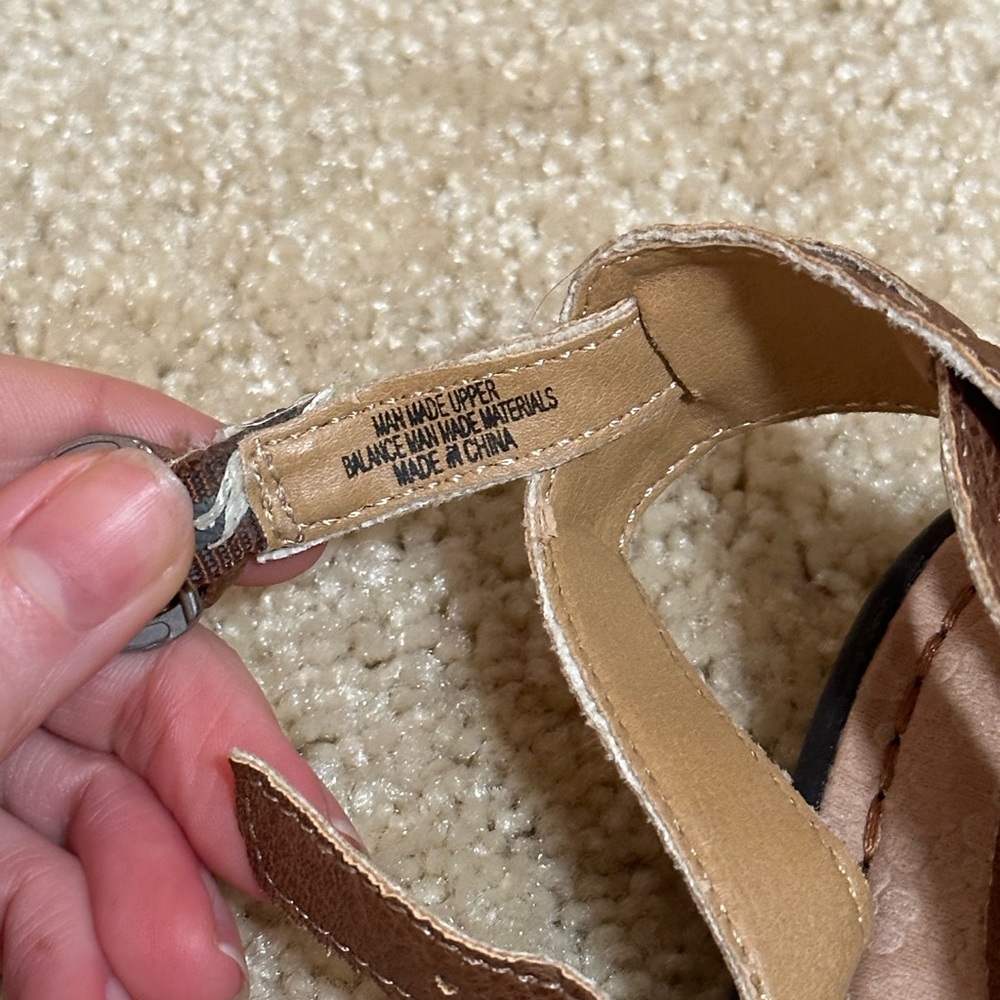 BOC Brown Sandals - Picture 6 of 6